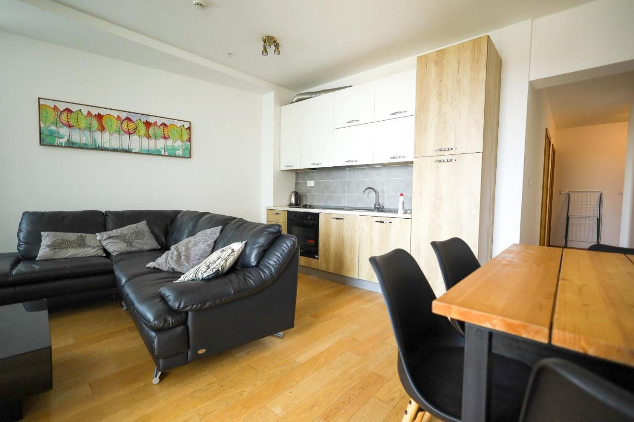 Apartments Status Wow 부드바 외부 사진